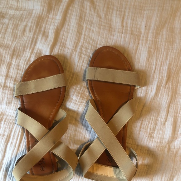 Sandals - Picture 3 of 6